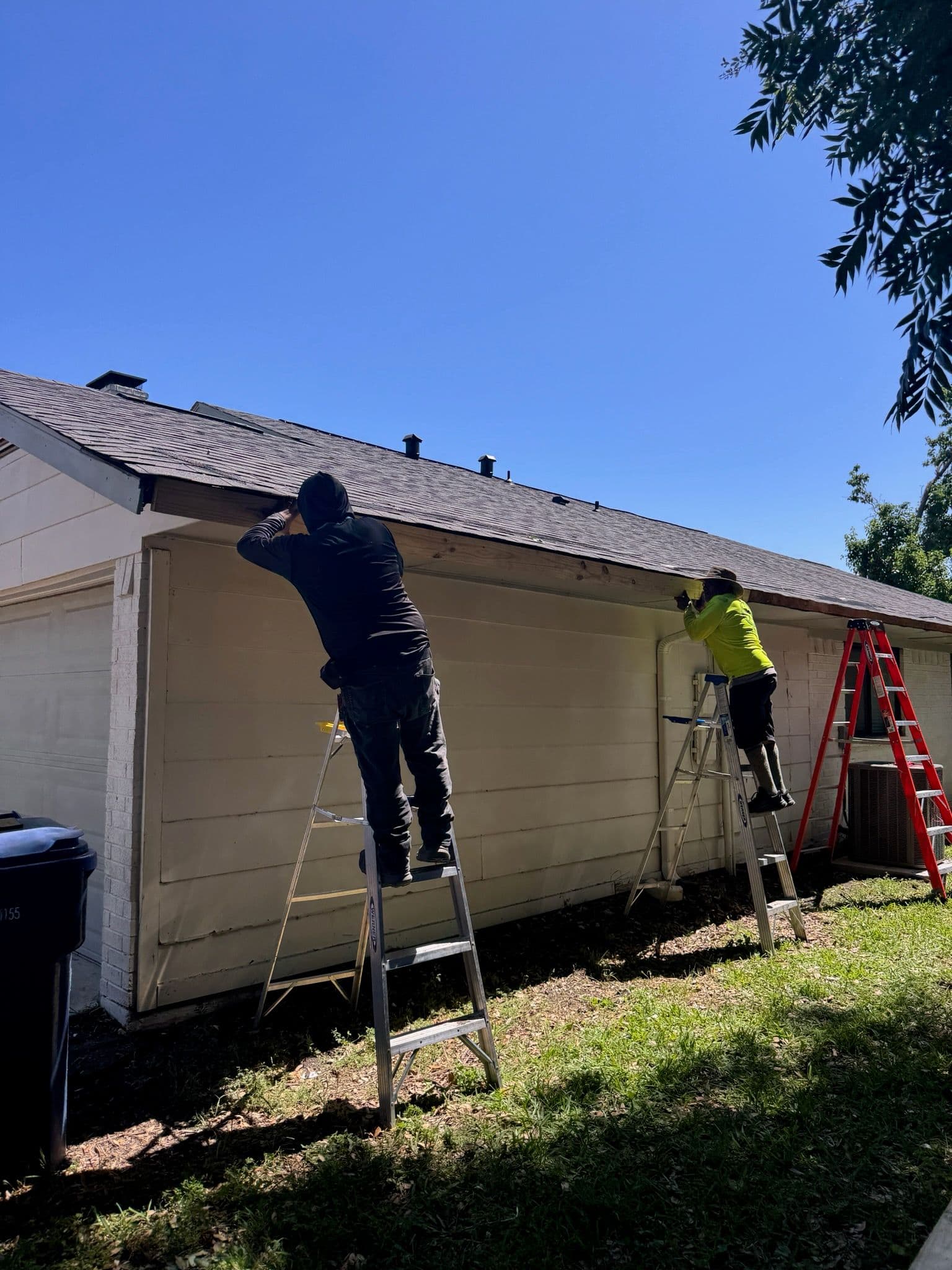 Fascia and Soffit Roofing Repairs in Garland image